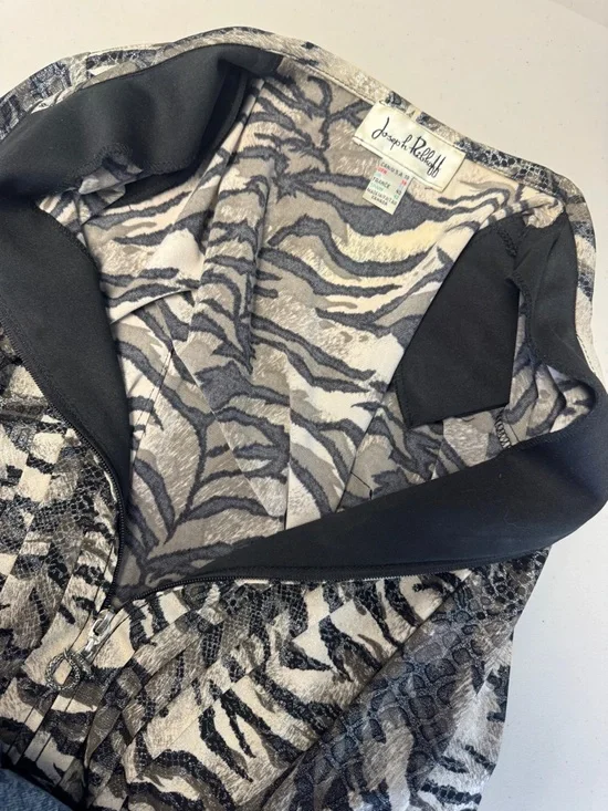 Vintage Joseph Ribkoff Animal Print Zip Up Cardigan Size 10 Maximalist Eclectic - Picture 15 of 16